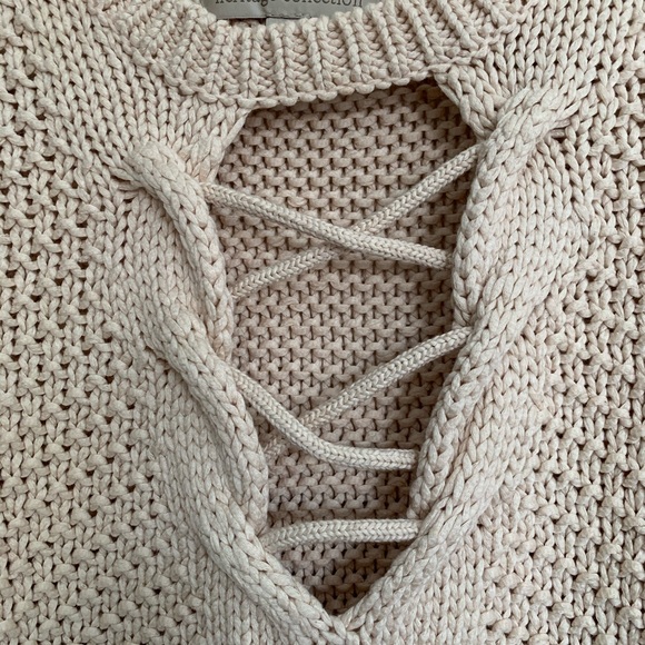 Banana Republic Beige Chunky Knit Sweater SMALL - Picture 2 of 3